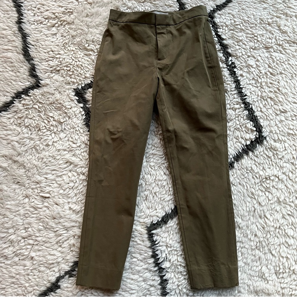 Everlane Stretch Cotton Crop Pants – Military Olive – Size 2 (NWOT)